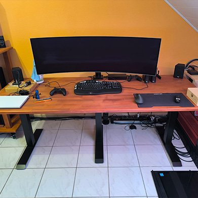 deskspace corner