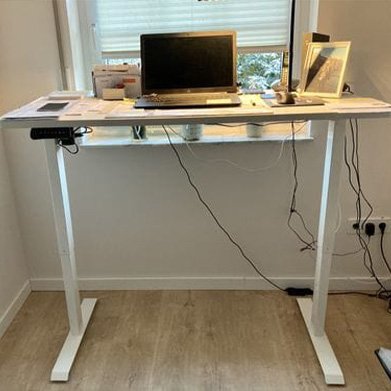 Deskspace Pro Höhenverstellbarer Schreibtisch